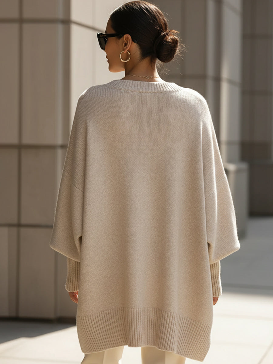 Maglione asimmetrico da donna in maglia con scollo rotondo