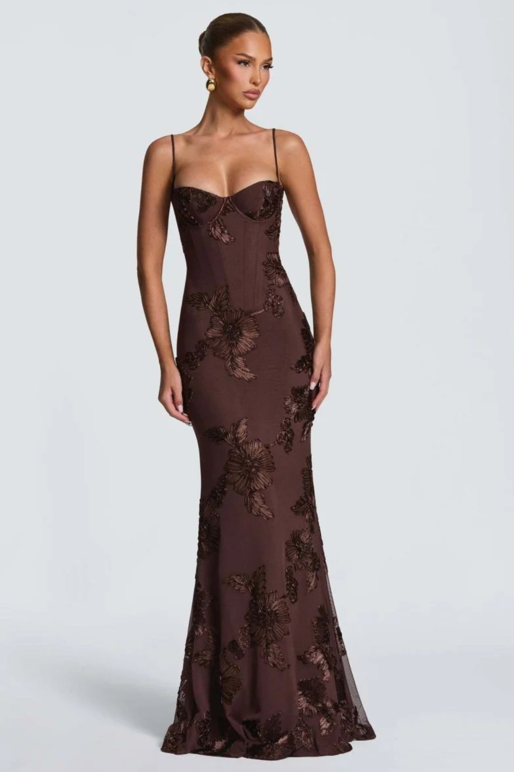 Robe Longue Femme Sirène à Bretelles Fines et Broderies Florales