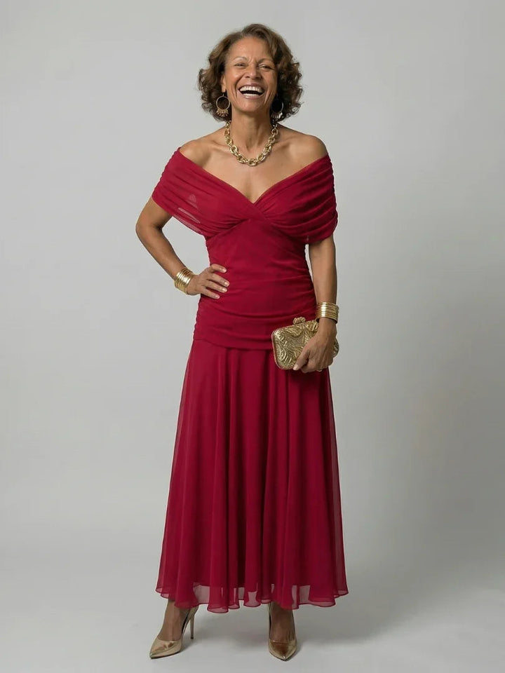 Robe Maxi Femme à Épaules Dénudées et Silhouette Fluide