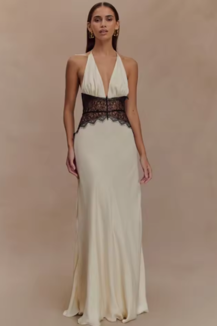 Elegantní dlouhé dámské šaty s odhalenými zády a halter výstřihem