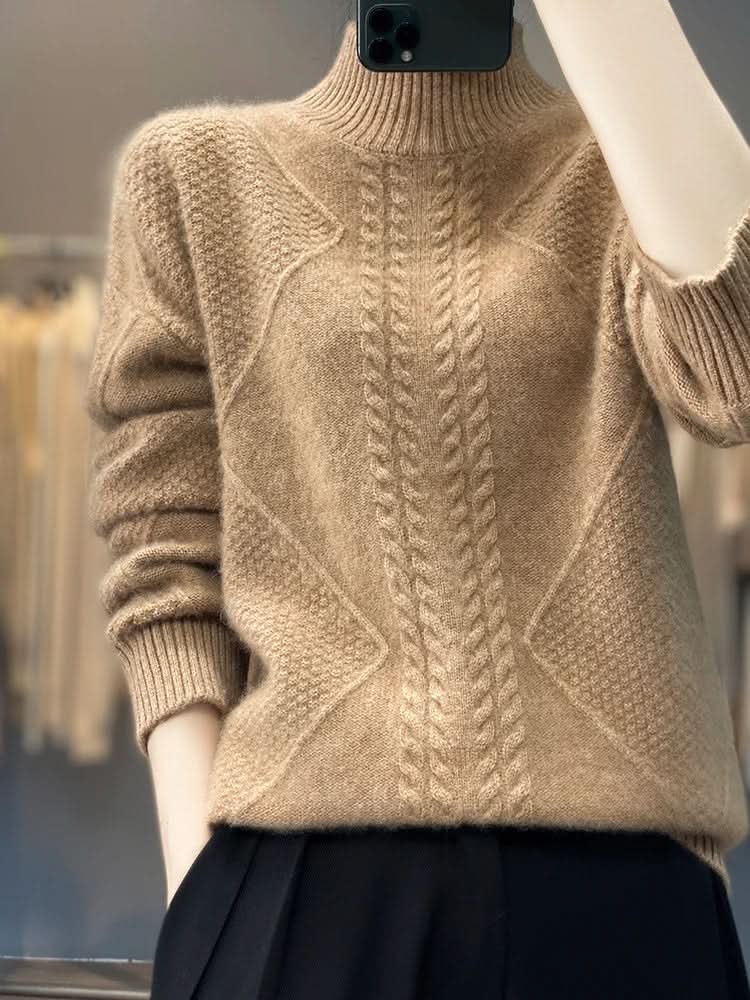 Maglione da donna a collo alto con motivo a trecce