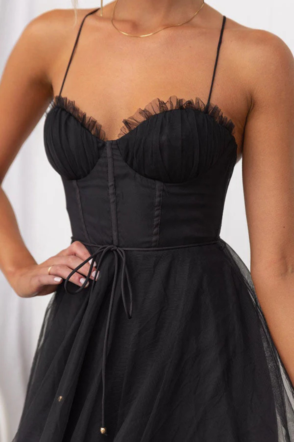 Robe Midi Bustier en Tulle Élégante pour Femme