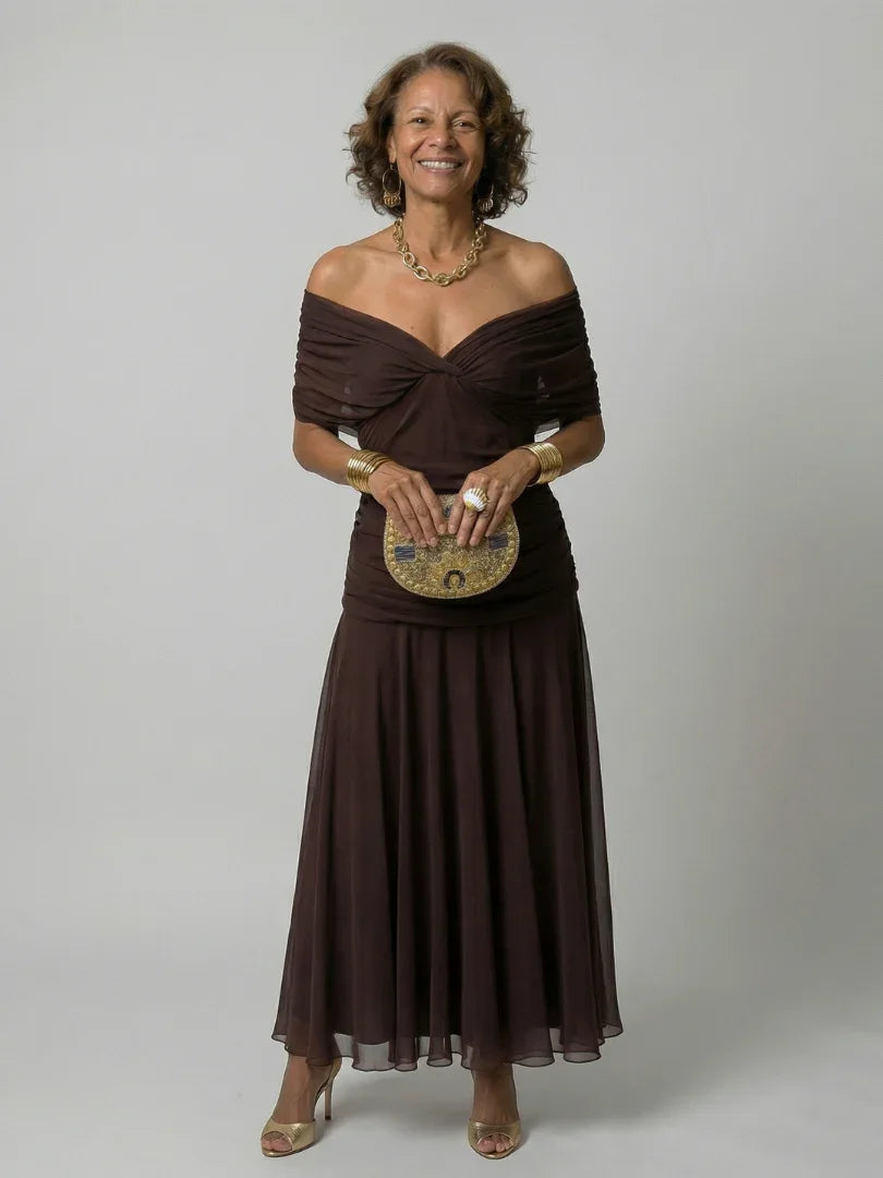 Robe Maxi Femme à Épaules Dénudées et Silhouette Fluide