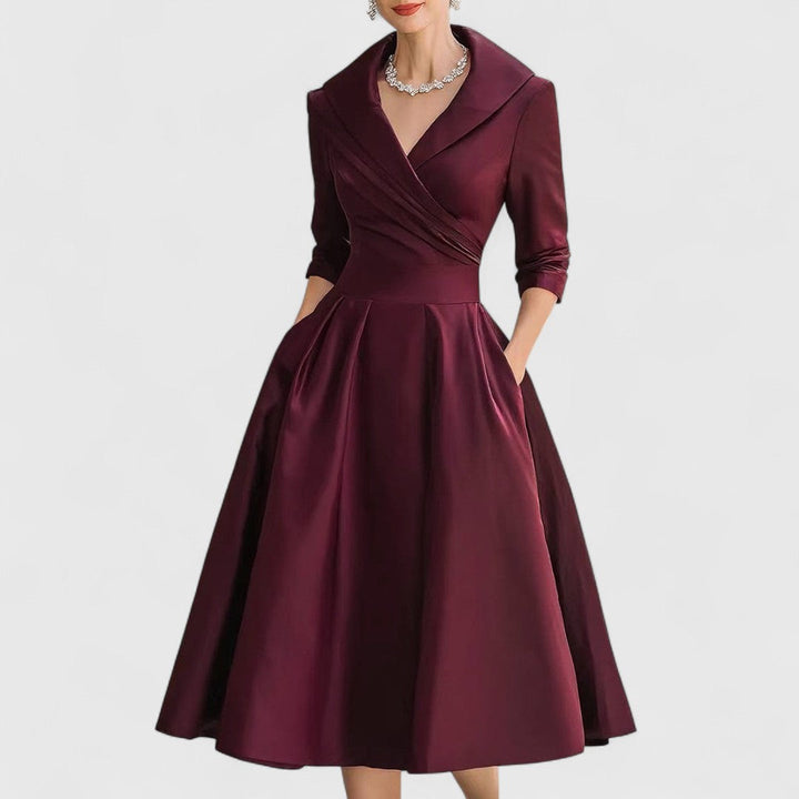 Elegantní černé plisované midi šaty pro ženy