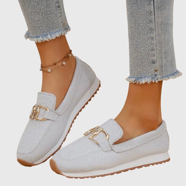 Mocassins Décontractés à Enfiler Pour Femme Avec Détail de Boucle Dorée
