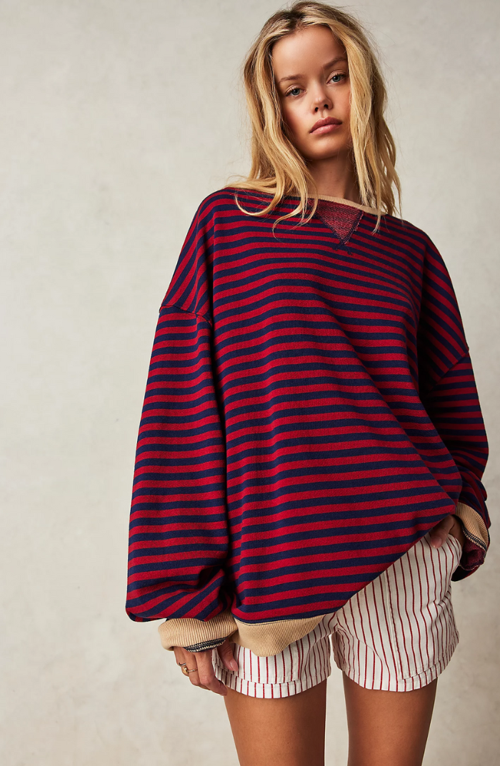 Felpa oversize a righe da donna con girocollo