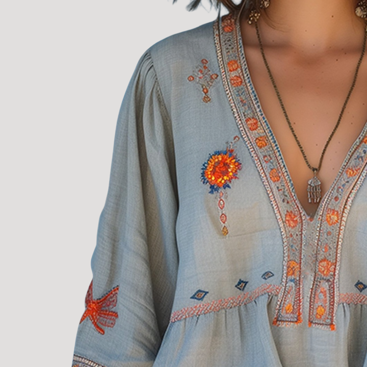 Blouse bohème femme broderie florale col V