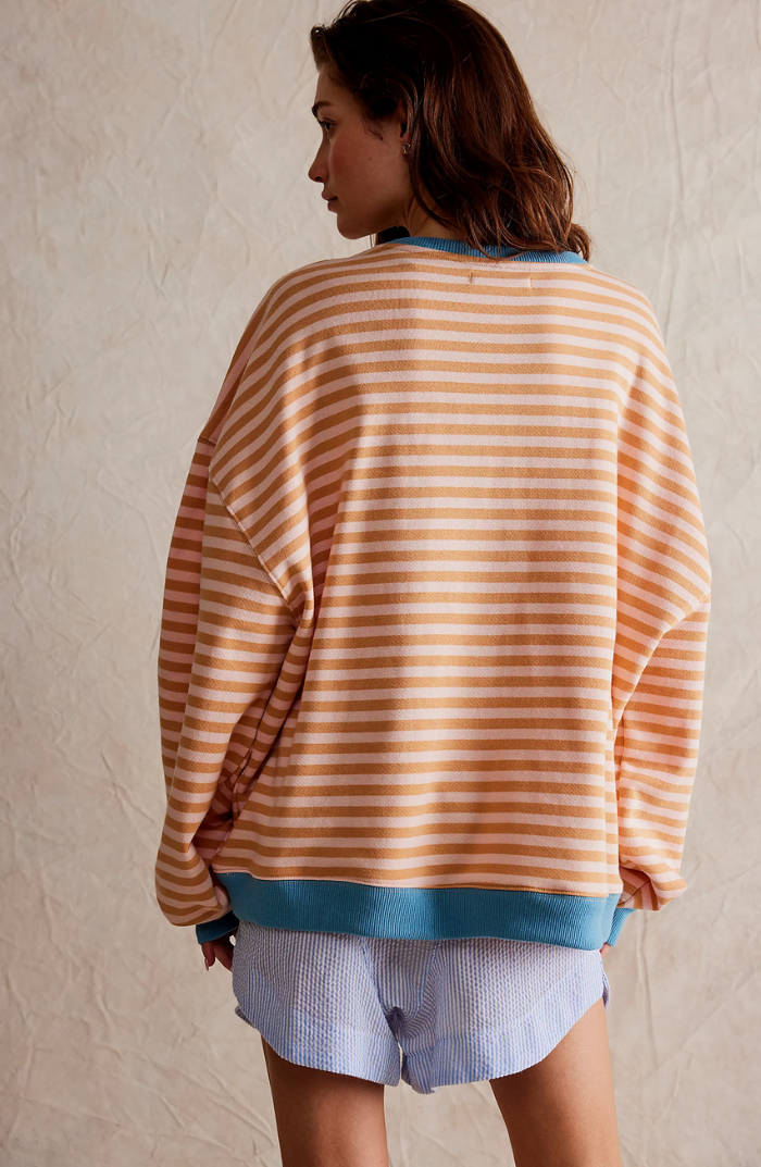 Felpa oversize a righe da donna con girocollo
