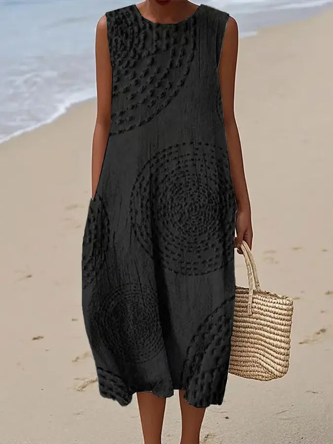 Robe midi brodée sans manches pour femme