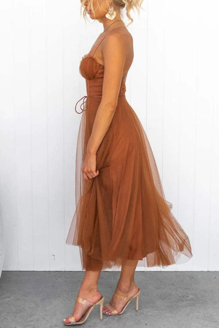 Robe Midi Bustier en Tulle Élégante pour Femme