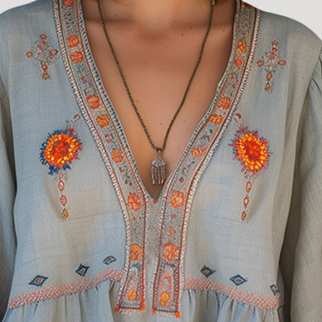 Blouse bohème femme broderie florale col V
