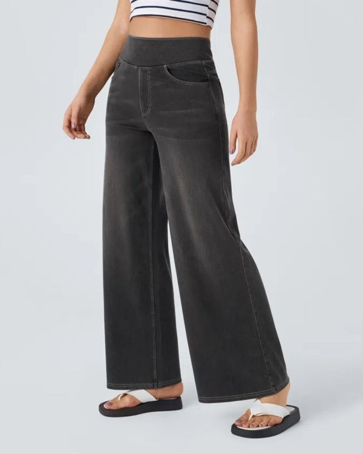 Jeans a vita alta e gamba larga da donna