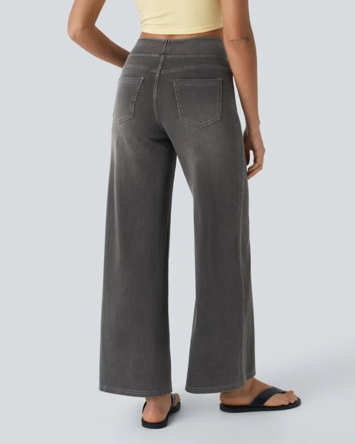 Jeans a vita alta e gamba larga da donna