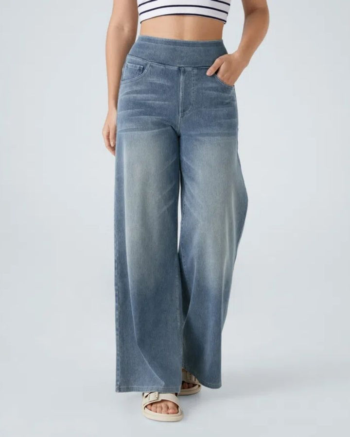 Jeans a vita alta e gamba larga da donna
