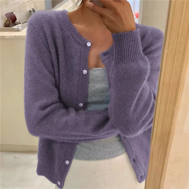 Cardigan da donna corto con bottoni e vestibilità aderente