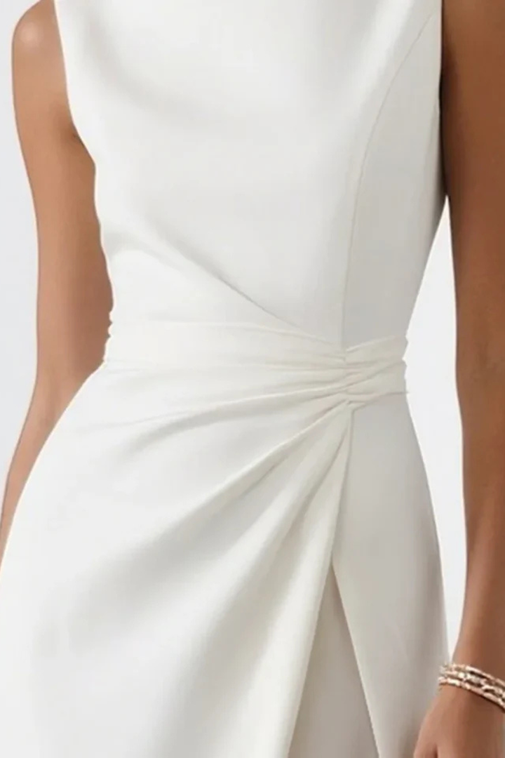 Robe Longue Élégante Femme à Fente Coupe Sophistiquée et Taille Drapée