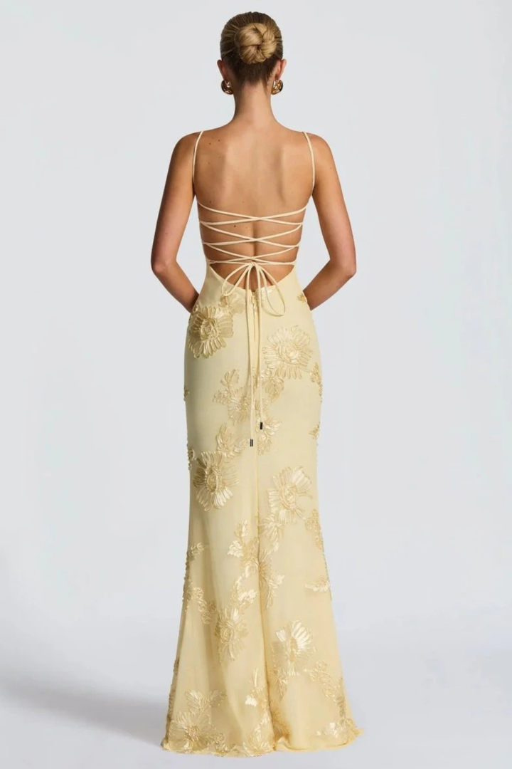 Robe Longue Femme Sirène à Bretelles Fines et Broderies Florales