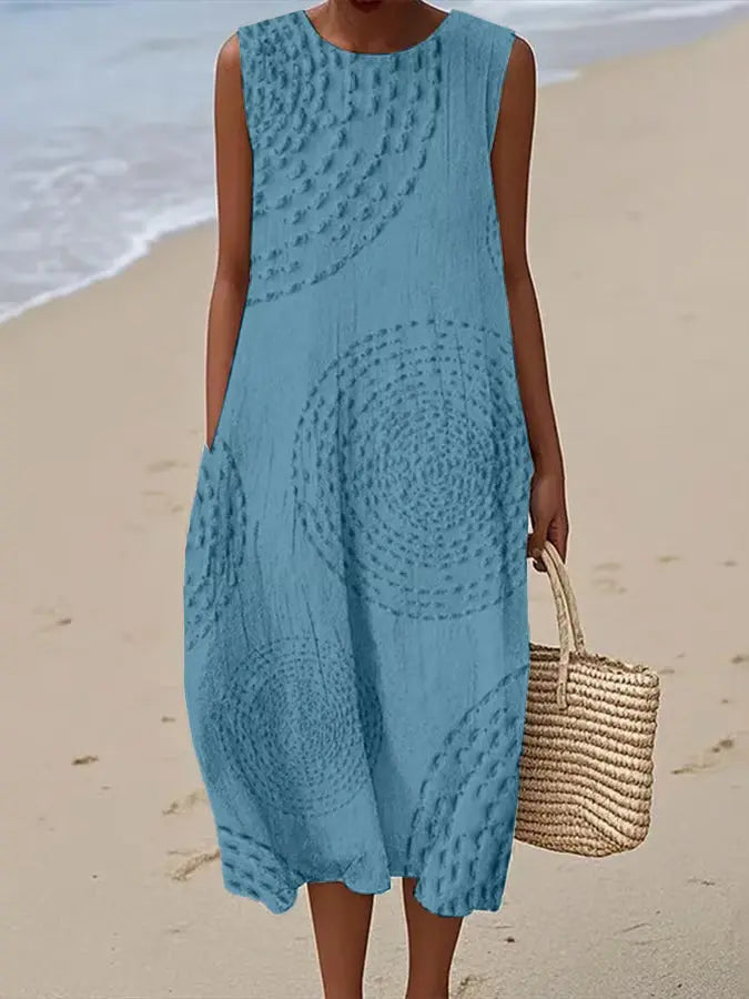 Robe midi brodée sans manches pour femme