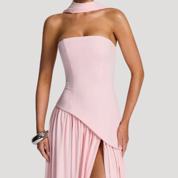 Abito lungo da donna con bustier e spacco elegante
