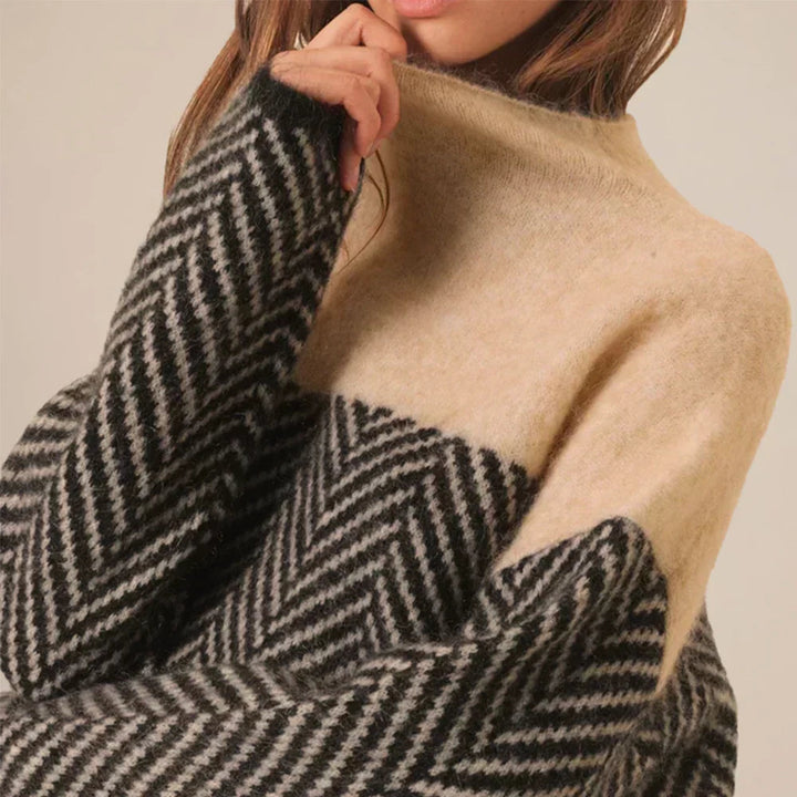 Maglione da donna a collo alto con motivo a contrasto