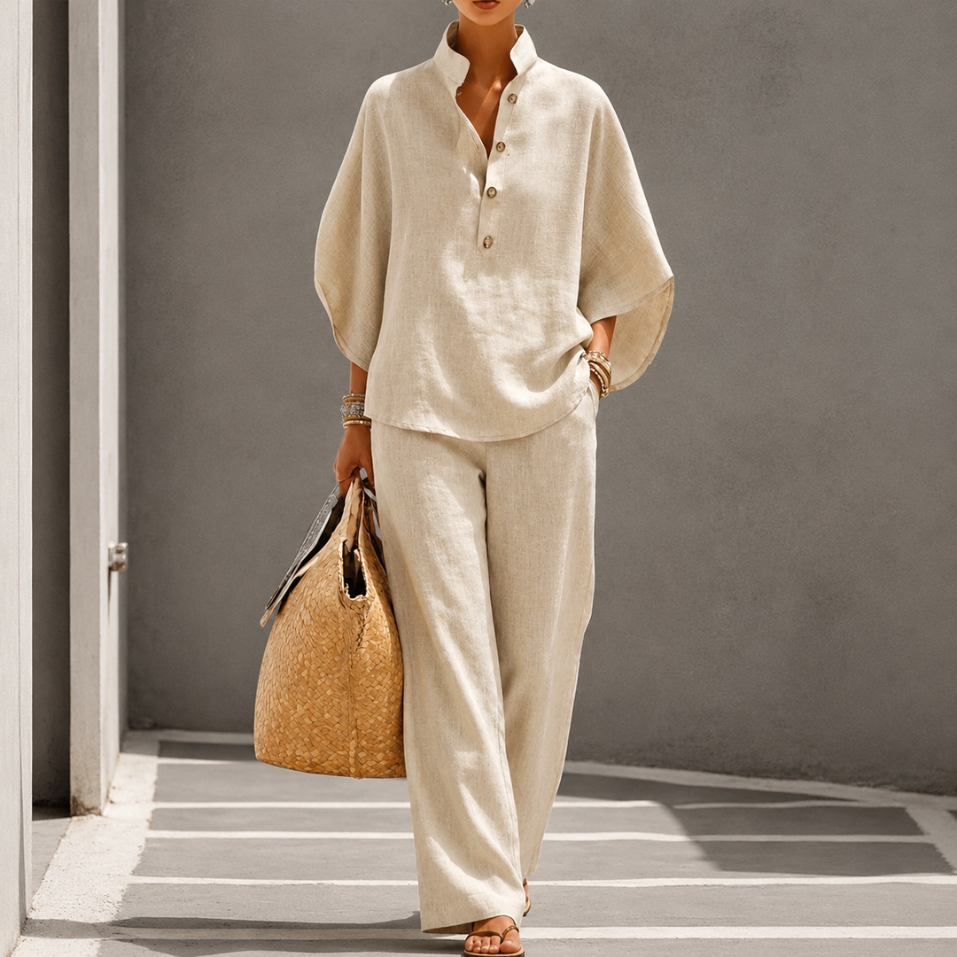 Completo da donna composto da 2 pezzi: camicetta e pantaloni fluidi