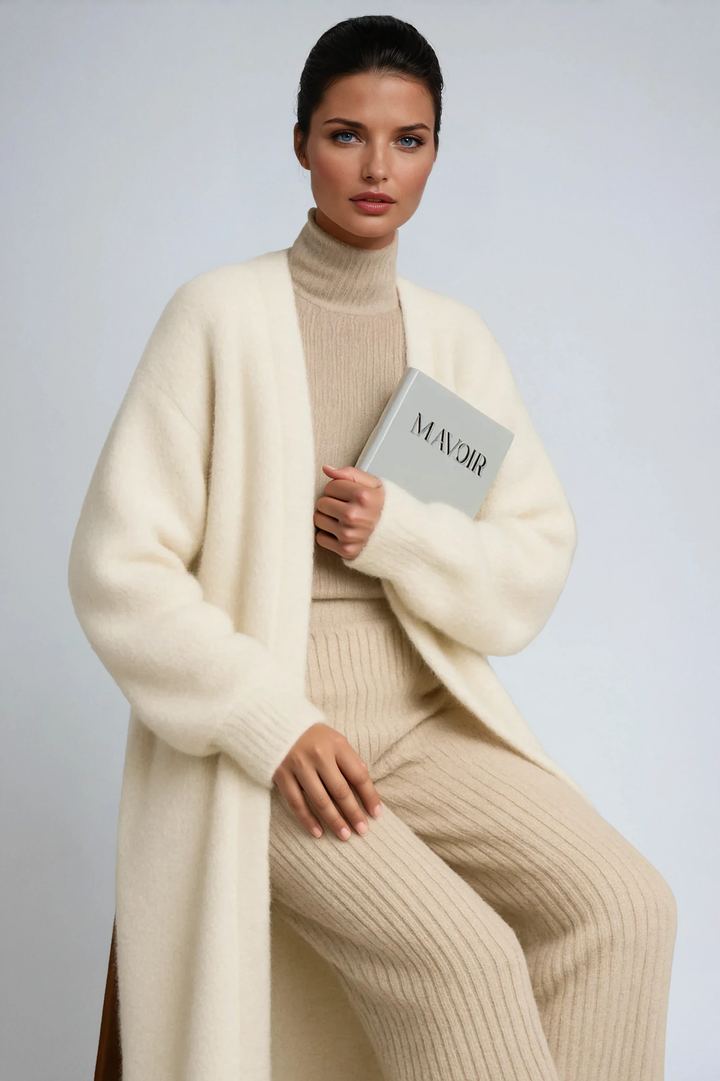 Cardigan lungo da donna aperto sul davanti