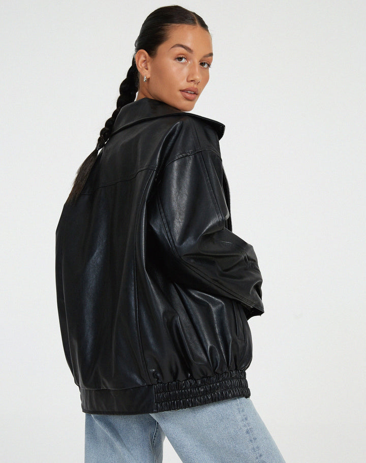 Chaqueta bomber oversize de cuero sintético para mujer