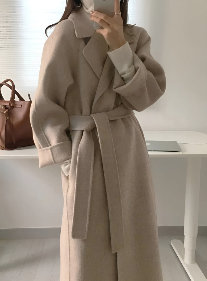Manteau Long Femme Ceinturé à Revers Élégant