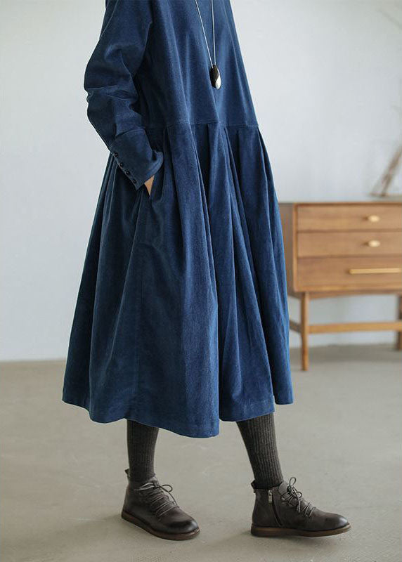 Women's long-sleeved midi dress with a flared cut