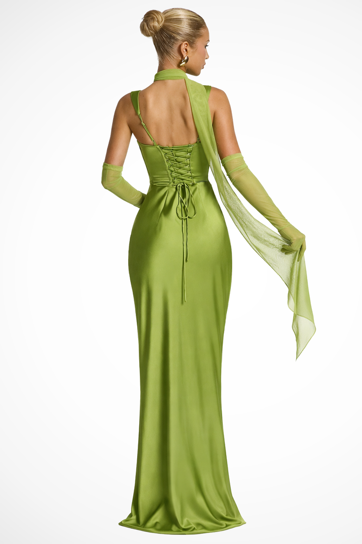 Dámské večerní saténové šaty se čtvercovým výstřihem a řasením
