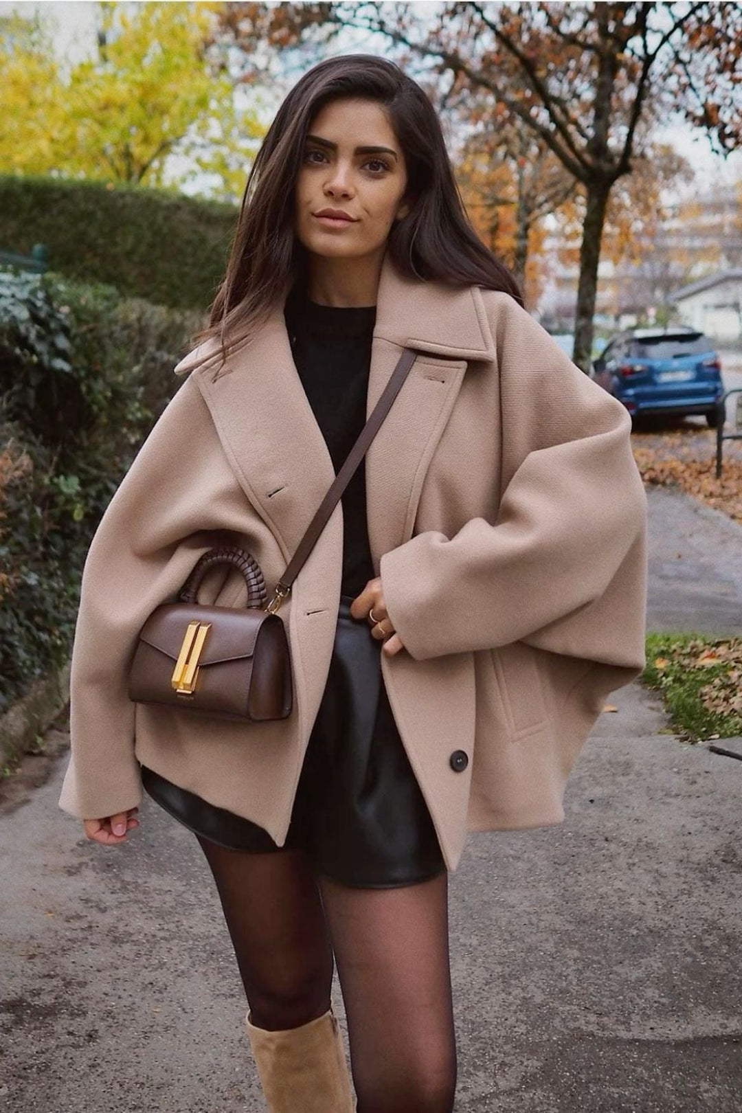 Cappotto Corto: Eleganza Semplice & Tendenza Invernale