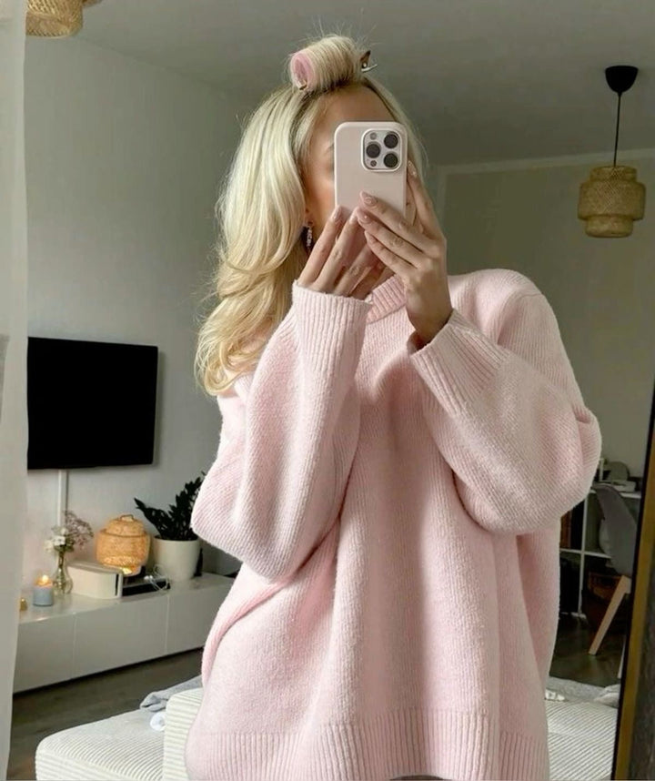 Dámský měkký oversize svetr: elegantní a uvolněné pohodlí