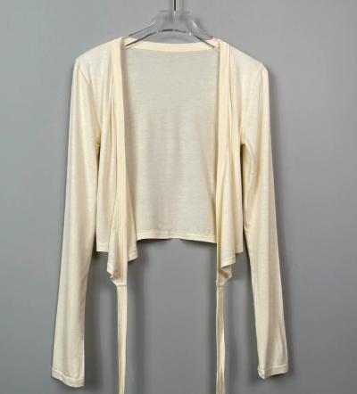 Elegantní zavinovací Pilates top
