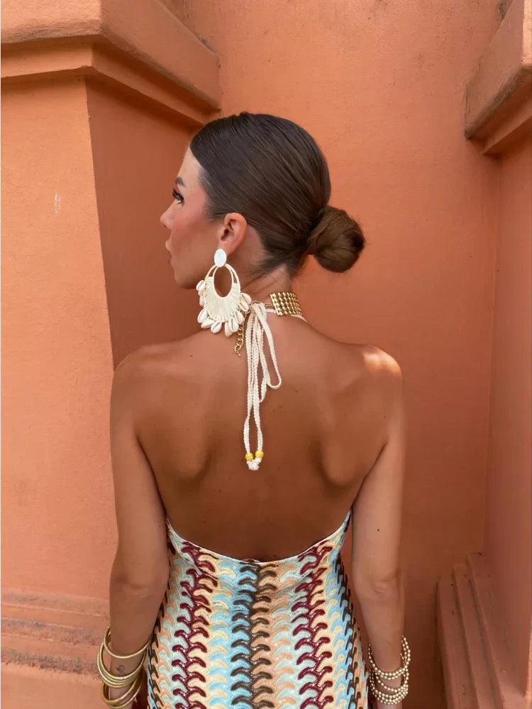 Dámské dlouhé šaty s odhalenými zády, elegantní bohémský styl