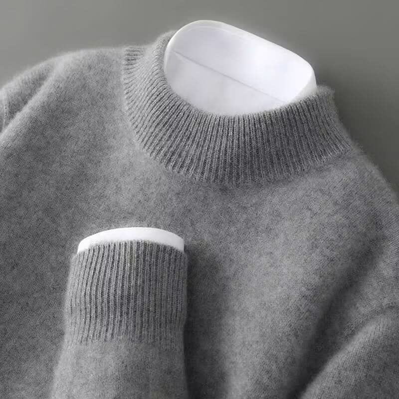 Maglia a coste classica da donna con collo alto
