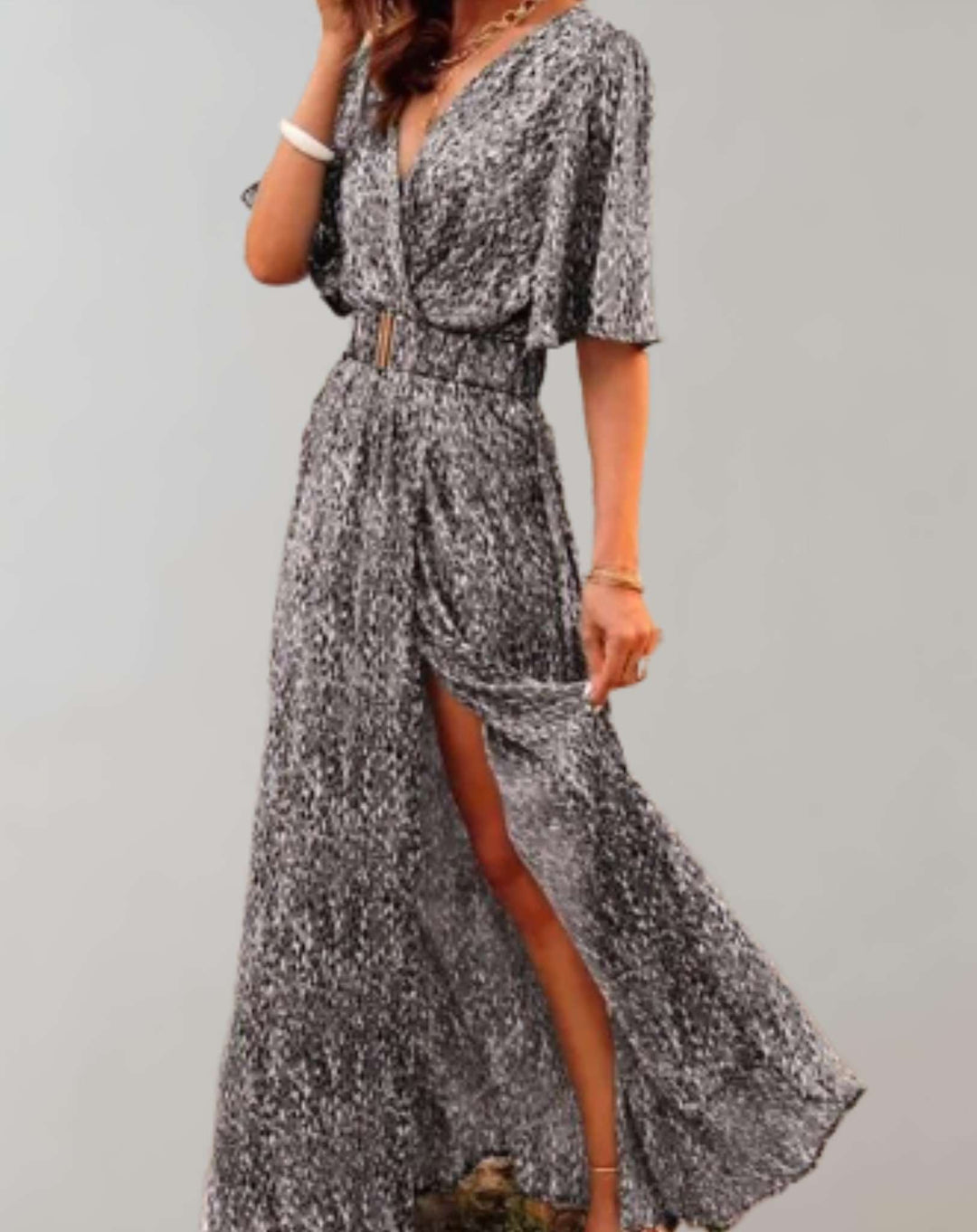 Elegantní maxi zavinovací šaty s krátkými rukávy a rozparkem pro ženy