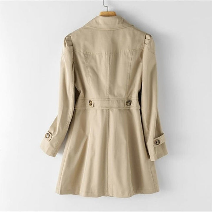 Manteau Élégant Cintré à Boutonnage Raffiné et Coupe Structurée Féminine