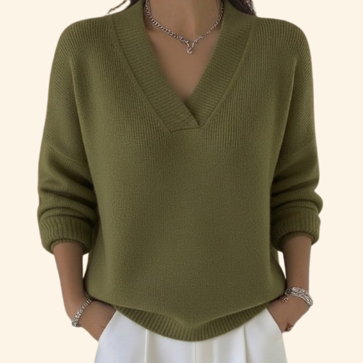 Pull femme en maille à col V et coupe décontractée