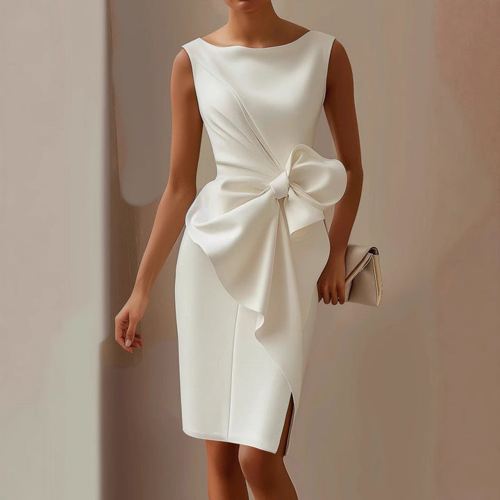 Robe mini fourreau pour femme sans manches