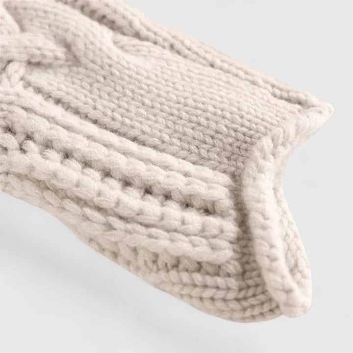 Pullover da donna a collo alto con motivo a trecce