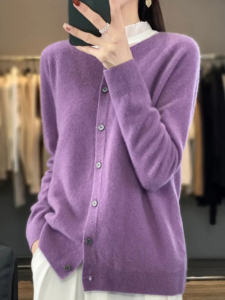 Cardigan da donna con bottoni in maglia morbida
