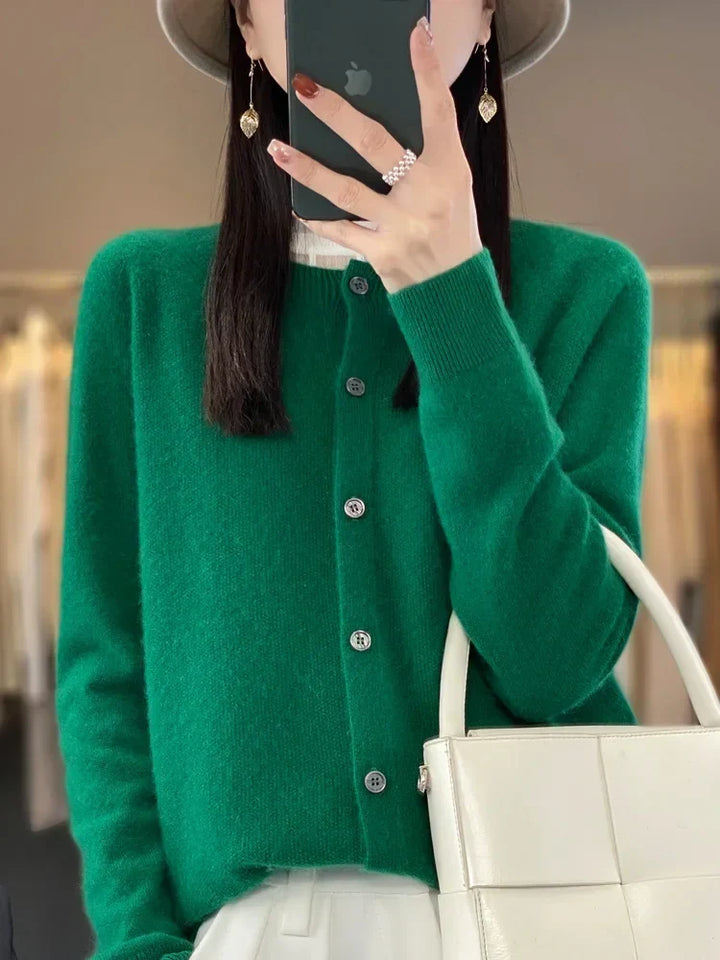 Cardigan da donna con bottoni in maglia morbida