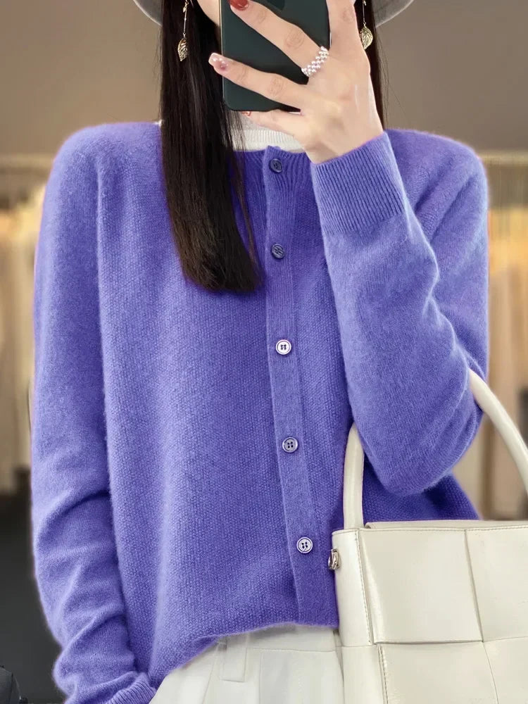 Cardigan da donna con bottoni in maglia morbida
