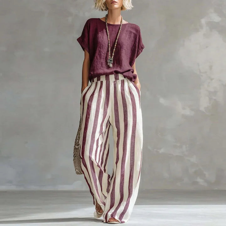 Ensemble Femme Rayé avec Haut à Manches Courtes et Pantalon Large