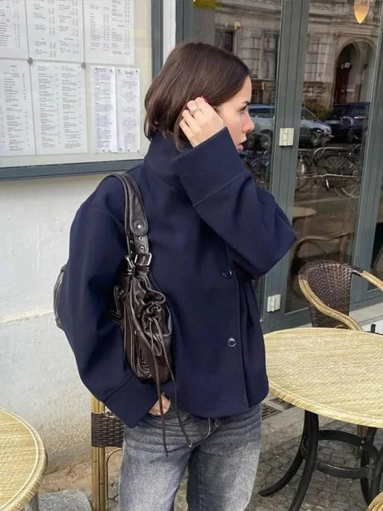 Giacca corta da donna con collo alto