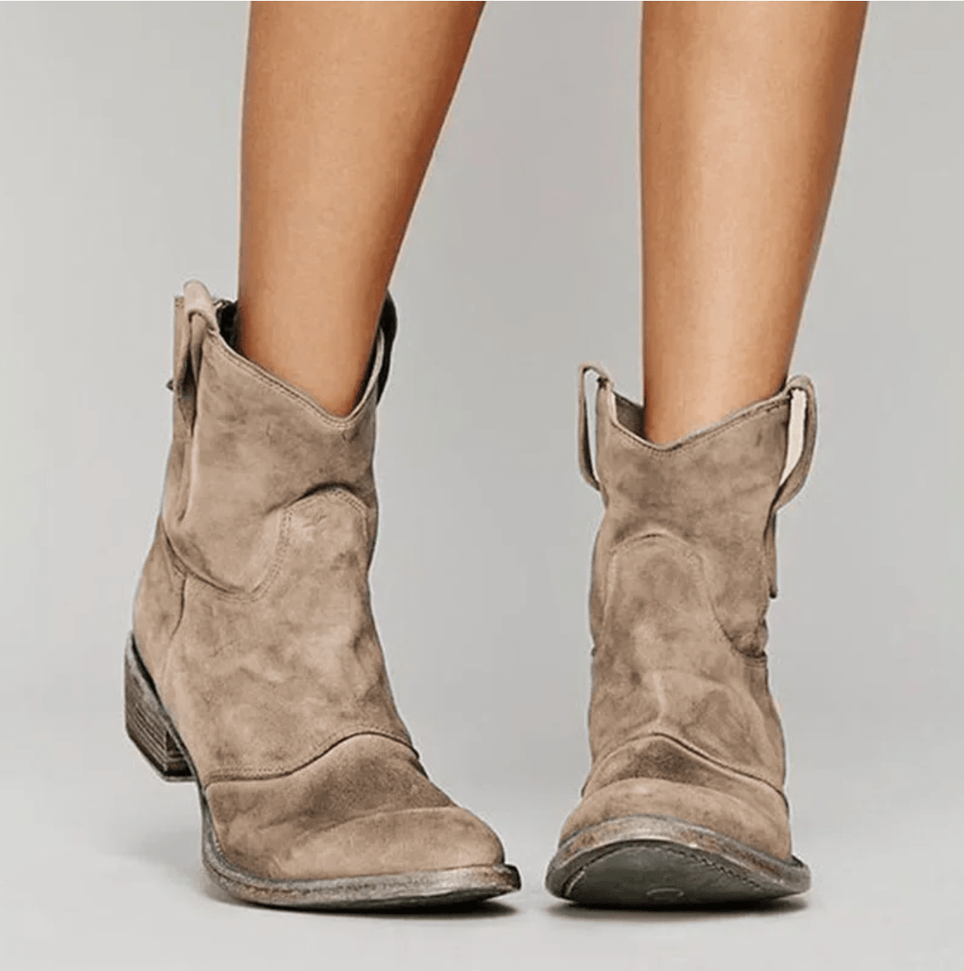 Stivaletti western da donna in pelle con tacco basso