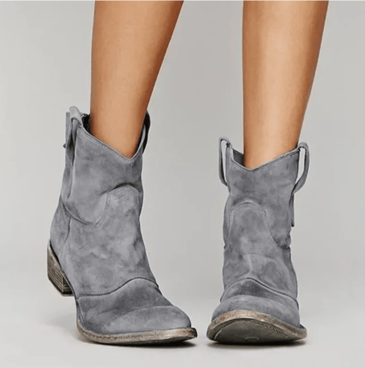 Stivaletti western da donna in pelle con tacco basso