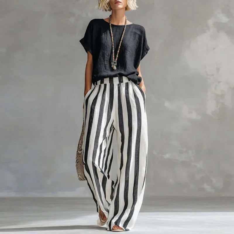 Ensemble Femme Rayé avec Haut à Manches Courtes et Pantalon Large
