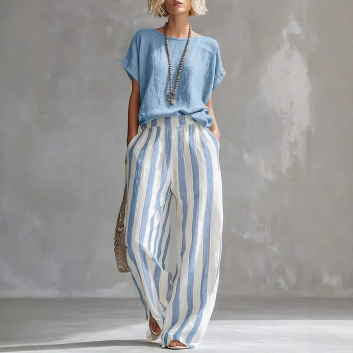 Ensemble Femme Rayé avec Haut à Manches Courtes et Pantalon Large
