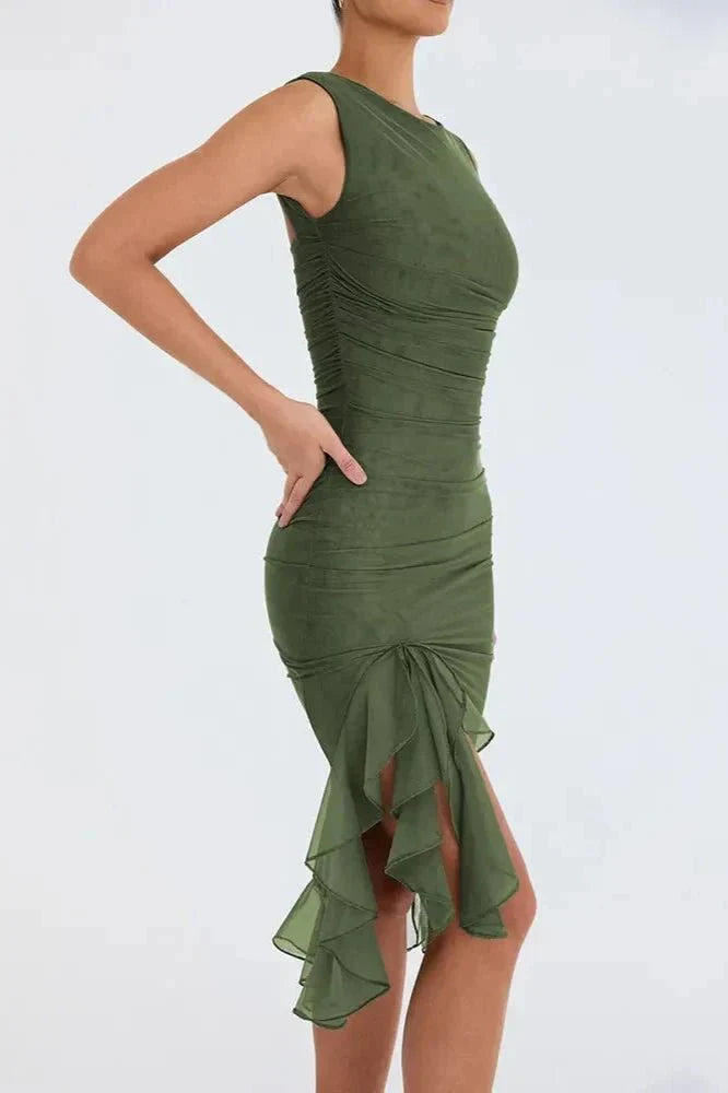 Robe Midi Femme Ajustée à Volants Asymétrique et Silhouette Sculptante